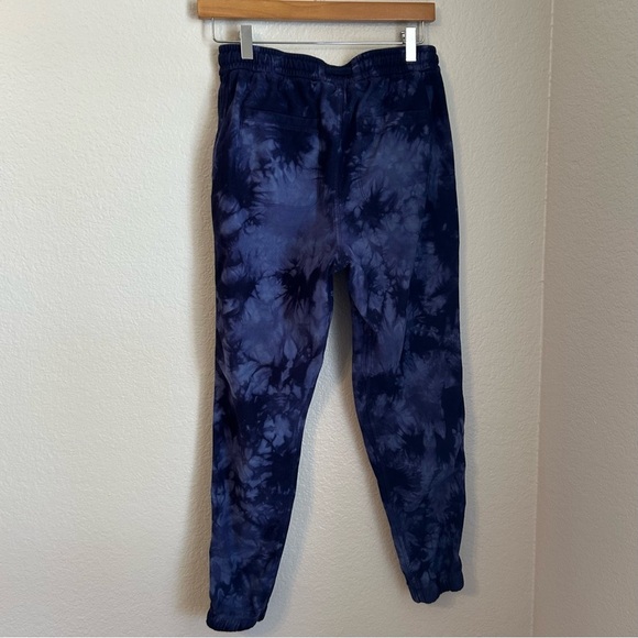 Athleta Women's Farallon Blue Abstract Tie Dye Lightweight Joggers, Size Small - Picture 7 of 12